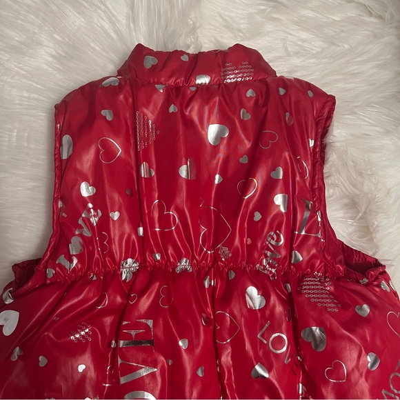 Girls red and silver vest size L 10/12 in girls. Great condition - Picture 8 of 10
